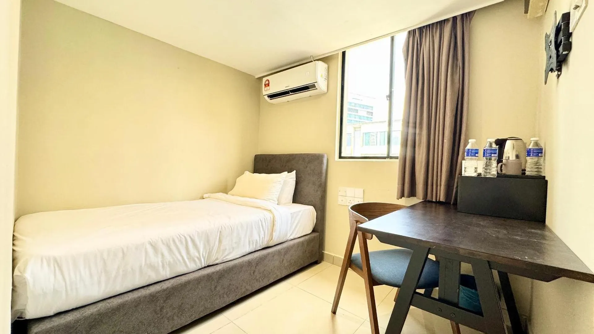 Kingston Hotel 6 - Changkat, Bukit Bintang Kuala Lumpur 2*,  Malaysia